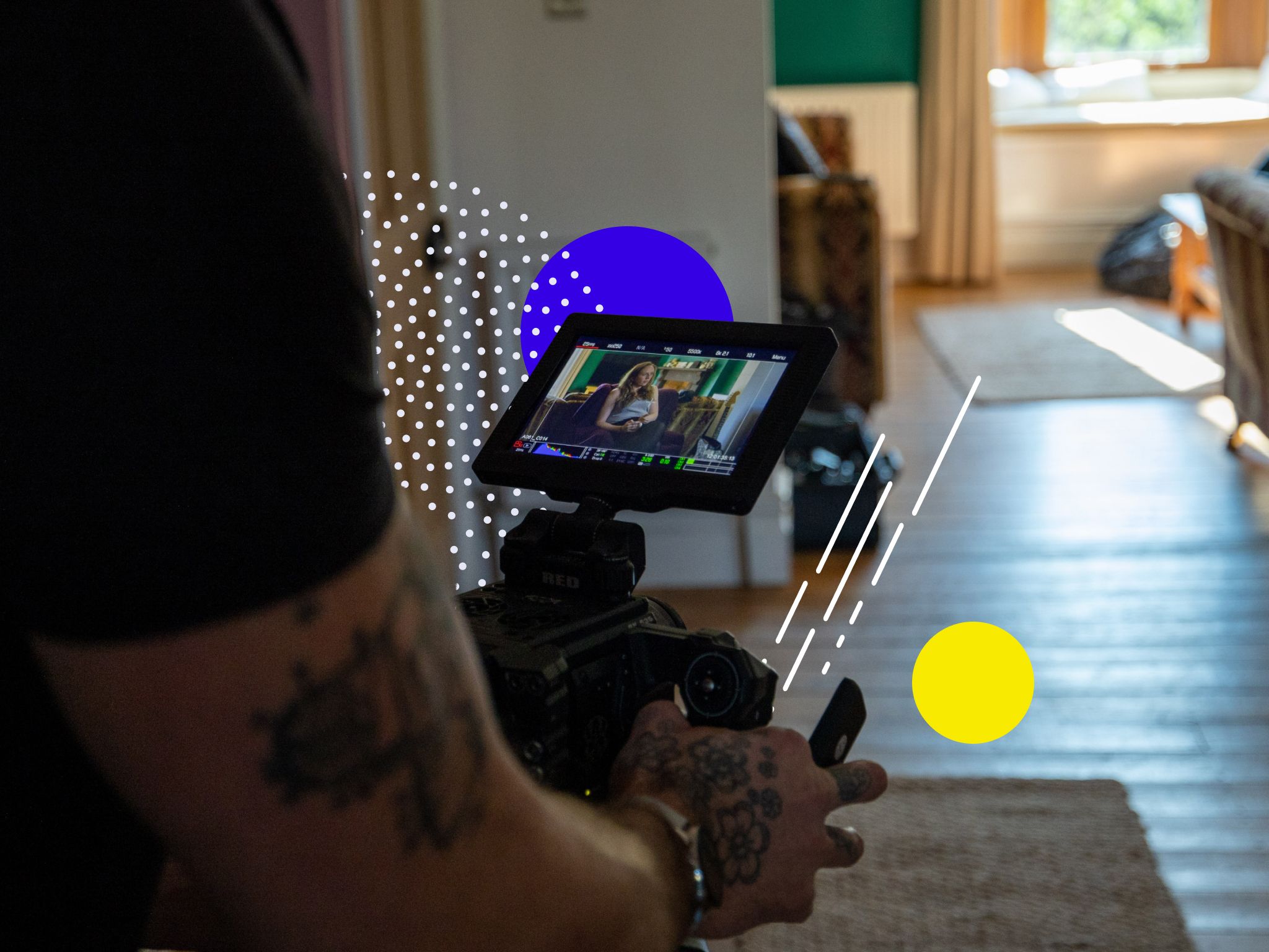 A man holding a camera. Image used to illustrate on article on hassle-free production